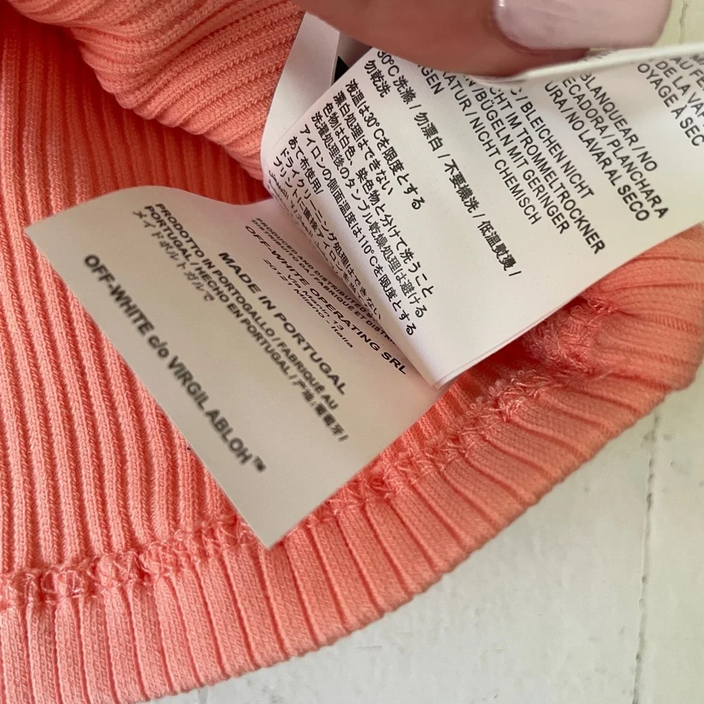 Off-White Ribbed Racerback Crop Top - Picture 5 of 7